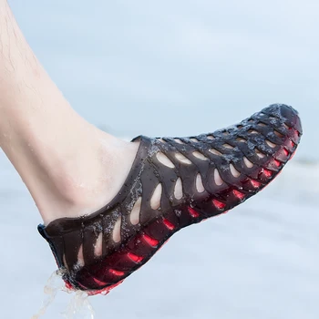 2021 Yeni Erkek Sandalet Yaz Flip Flop Terlik Erkekler Açık Plaj rahat ayakkabılar Ucuz Erkek Sandalet su ayakkabısı Sandalia Masculina