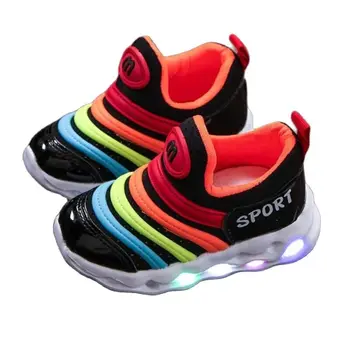 Parlayan Sneakers LED ışıklı ayakkabı çocuk bahar sonbahar rahat erkek kız yumuşak alt ışık aydınlık taban kaymaz boyutu 21-30